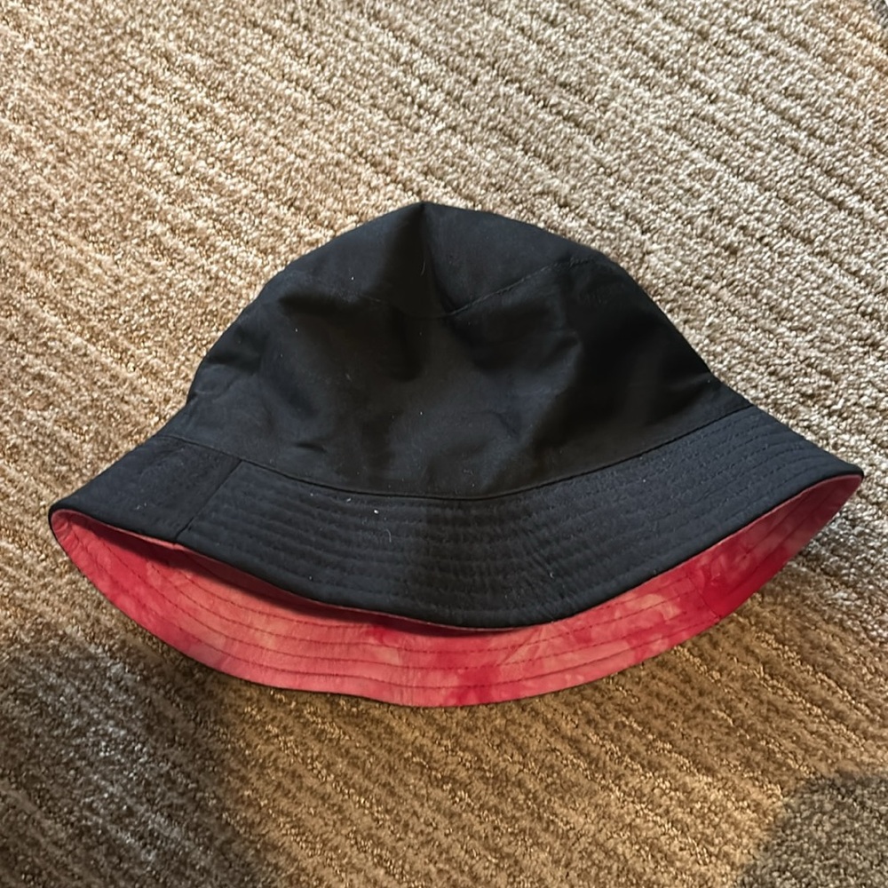 Reversible Bucket Hat - Picture 3 of 4